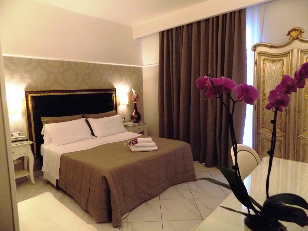 Hotel Residence Villa Del Mare Rimini Bagian luar foto