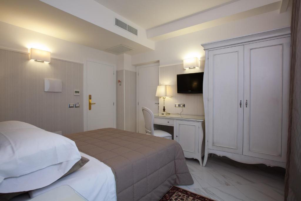 Hotel Residence Villa Del Mare Rimini Ruang foto