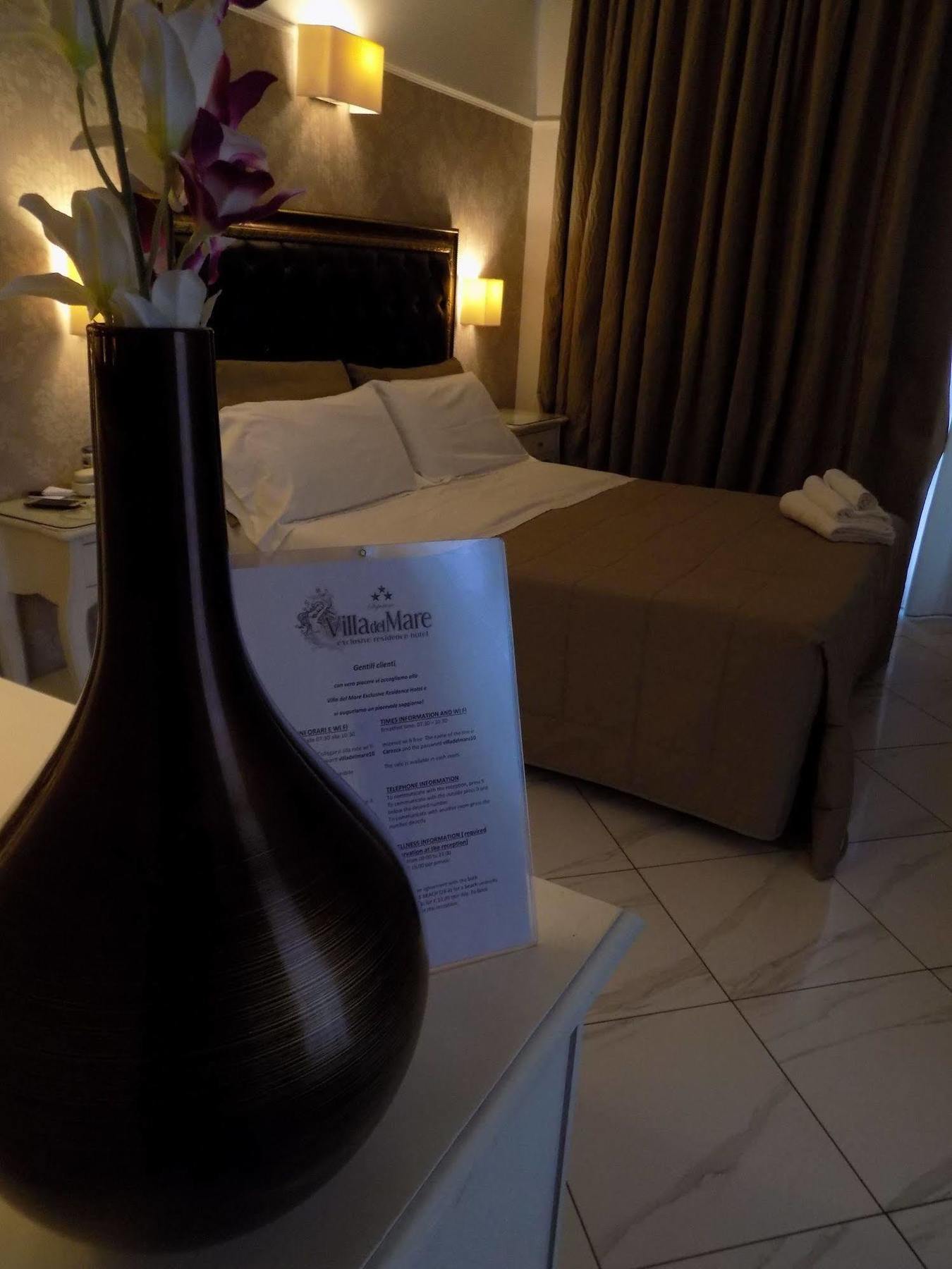 Hotel Residence Villa Del Mare Rimini Bagian luar foto